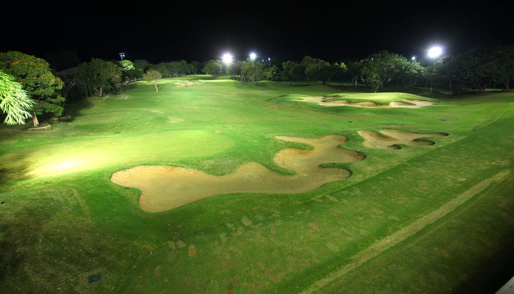 Eagleton - The Golf Resort Bidadi エクステリア 写真